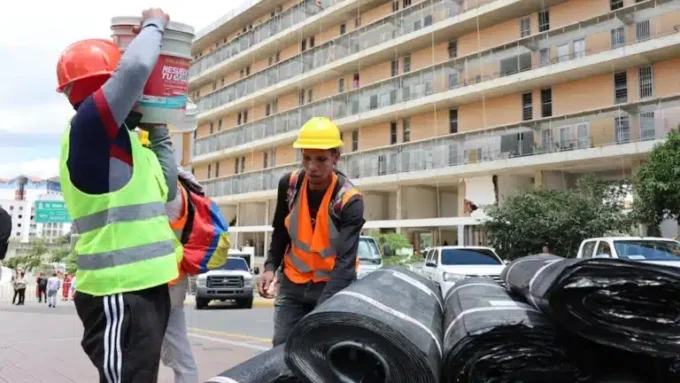 obras-de-recuperacion:-baja-produccion-local-de-cemento-obliga-a-buscarlo-en-el-exterior