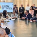 delegacion-opositora-evalua-con-abogados-cambios-en-el-sistema-judicial