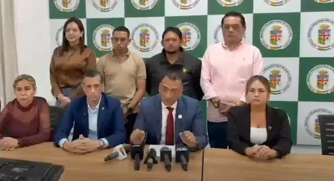 denuncian-red-de-extorsion-a-empresarios-y-opositores