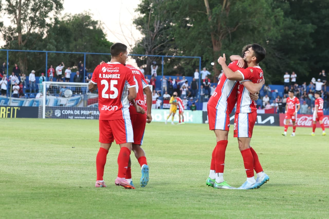 el-trico-supero-al-cachique-y-se-mete-de-lleno-en-la-pelea-por-la-punta