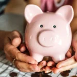 solo-uno-de-cada-seis-hogares-pudo-ahorrar:-mira-la-realidad-por-barrios-y-donde-se-concentra-el-24%-de-que-no-llega-siquiera-a-fin-de-mes