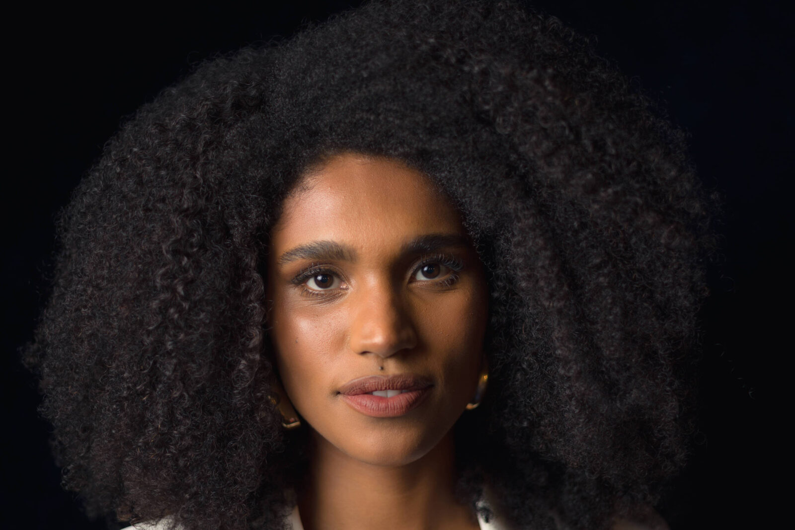 em-alta-na-globo,-mariana-sena-e-cotada-para-proxima-novela-das-seis-com-maisa