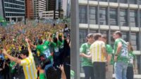 em-ato-na-paulista,-flavio-afirma-jair-bolsonaro-colocara-a-faixa-presidencial-“no-filho-dele”