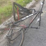 jovem-morre-atropelado-por-caminhonete-enquanto-fotografava-bicicleta-no-acostamento