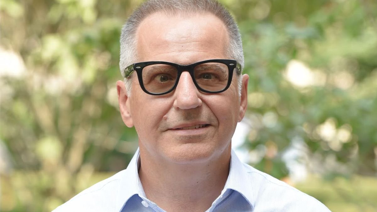 martin-uribe:-“muchos-de-los-dolares-que-estan-en-el-banco-central-no-le-pertenecen-al-gobierno”