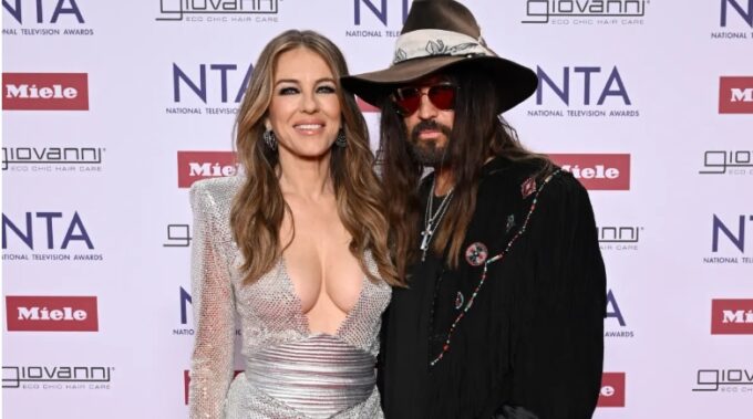 ¡ja’uta-la-sopa!-se-casa-famosa-actriz-con-el-papa-de-miley-cyrus