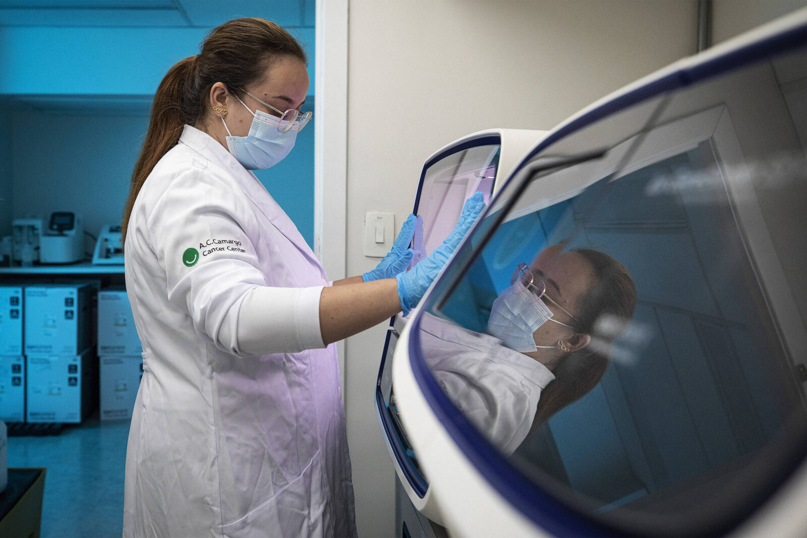 testes-geneticos-ajudam-a-rastrear-cancer-de-mama;-entenda-para-quais-casos-sao-indicados