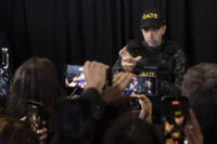 policia-investiga-suspeita-de-explosivos-em-carro-de-flavio,-mas-ameaca-e-descartada