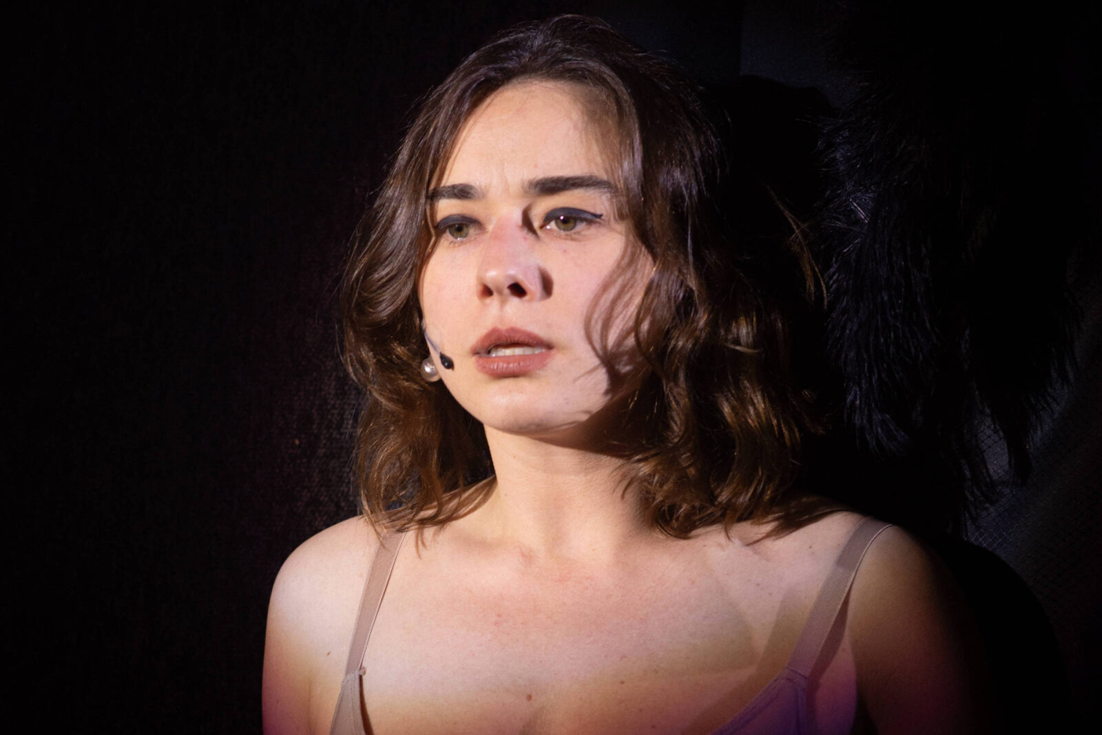 ana-hartmann-encena-o-conto-mais-enigmatico-de-clarice-no-teatro-oficina