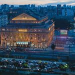 los-espectaculos-del-teatro-colon-de-buenos-aires-se-transmitiran-por-las-radios-publicas-uruguayas:-los-detalles