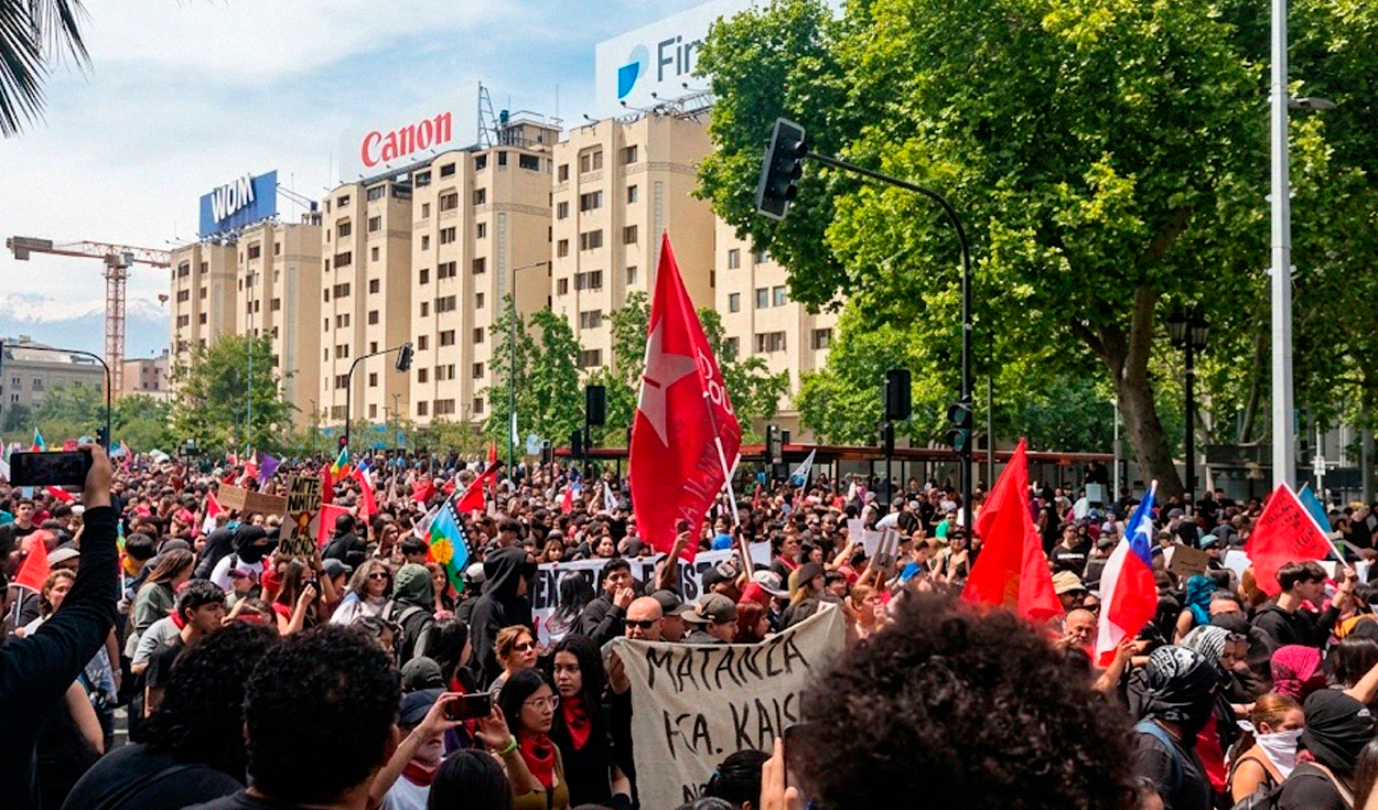 gobierno-de-chile-revela-la-detencion-de-110-personas-tras-protestas-por-aniversario-del-estallido-social-de-2019
