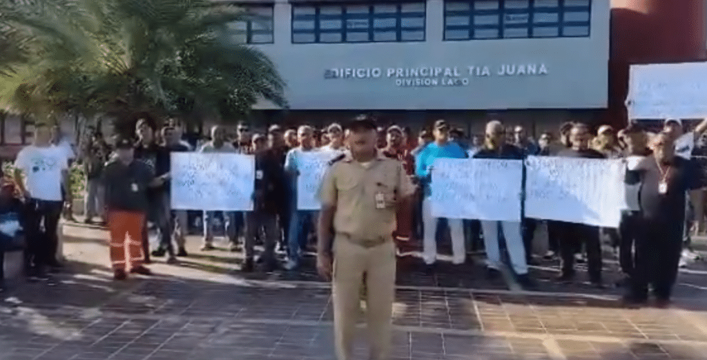 trabajadores-y-jubilados-de-pdvsa-protestan-en-zulia-por-salarios,-pensiones-y-atencion-medica