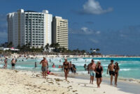 turismo-estadounidense-en-mexico-cae-10.2%-por-falta-de-inversion-y-promocion,-advierte-sector-hotelero