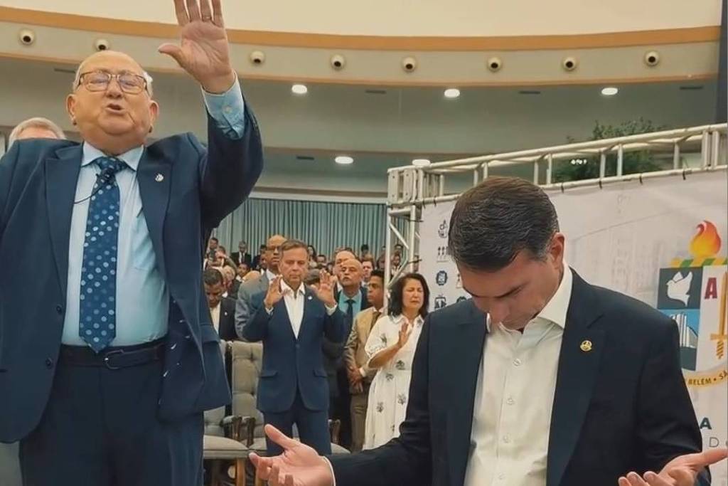 maiores-assembleias-de-deus-explicitam-apoio-a-flavio-bolsonaro,-e-universal-permanece-neutra