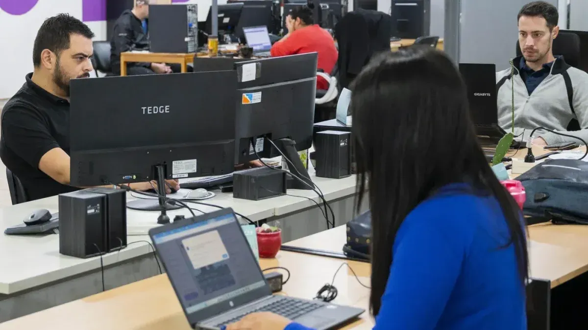 retiros-voluntarios:-economistas-preven-un-ahorro-acotado-y-reclaman-una-reforma-del-estado