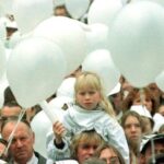 trente ans-apres-la-« marche-blanche »-consecutive-a-l’affaire-dutroux,-la-belgique-essaie-de-mieux-proteger-ses-enfants