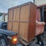 carabineros-frustra-robo-de-muebles-desde-una-vivienda-y-detiene-a-cuatro-personas