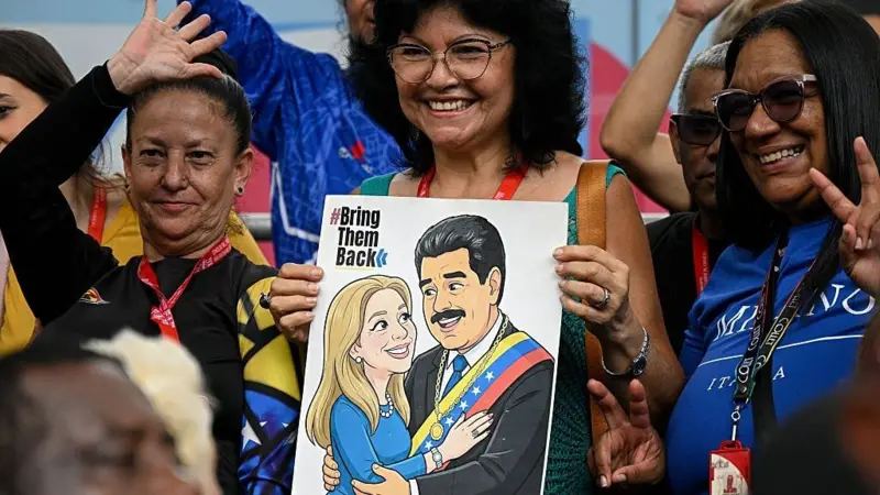 “no-hay-intencion-de-mantener-viva-su-memoria”:-como-se-va-difuminando-la-figura-de-maduro-en-la-nueva-venezuela-de-delcy-rodriguez