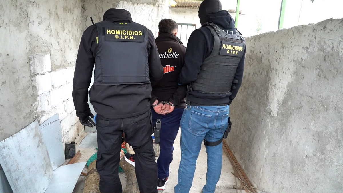quintuple-homicidio-en-el-monarca:-adolescente-fue-condenado-por-los-cinco-asesinatos-y-confeso-que-le-pagaron-para-cometerlos