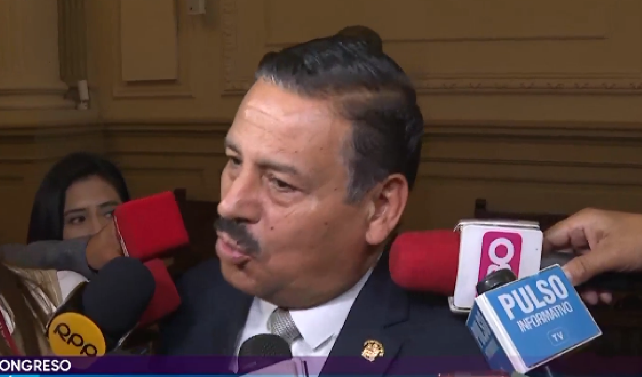 daniel-barragan-justifica-nombramiento-de-su-hermana-en-essalud:-“es-una-profesional-a1”
