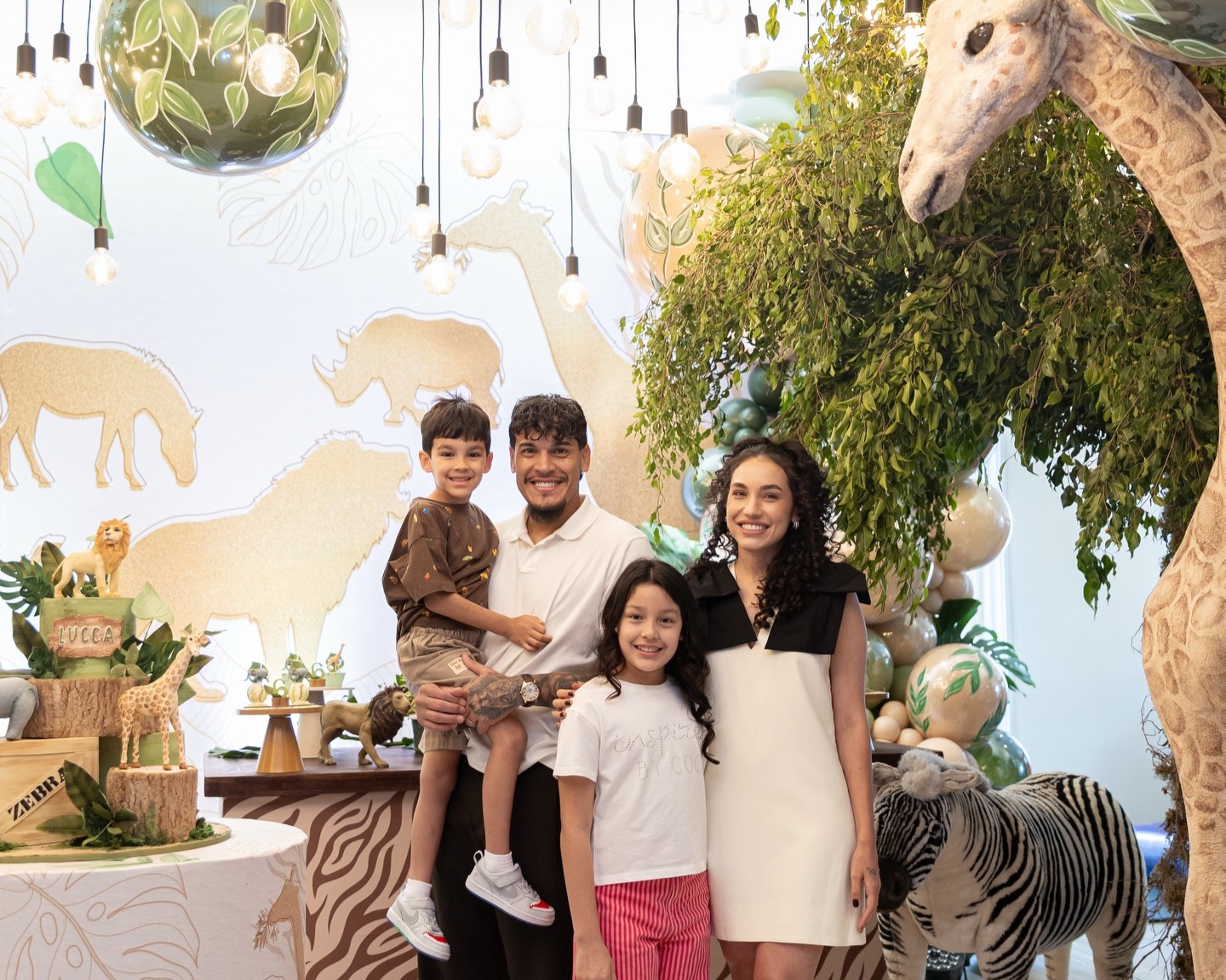 (galeria)-¡el-capitan-albirrojo-le-festejo-el-cumple-a-su-retono-con-onda-safari!