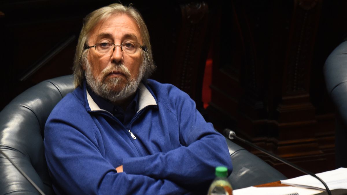 la-oposicion-esta-“equivocadisima”-y-“se-confundieron”:-senador-frenteamplista-defendio-actividad-por-el-dia-de-la-mujer-palestina