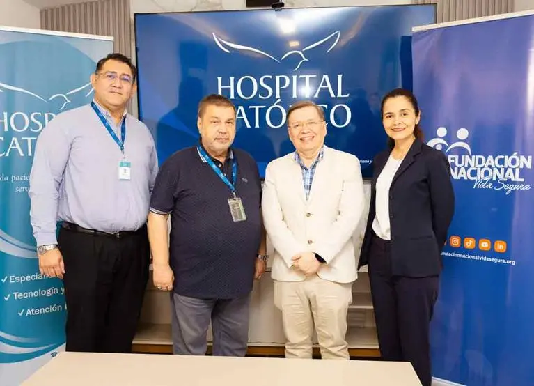 sellan-acuerdo-para-facilitar-cirugias-cardiacas-gratuitas