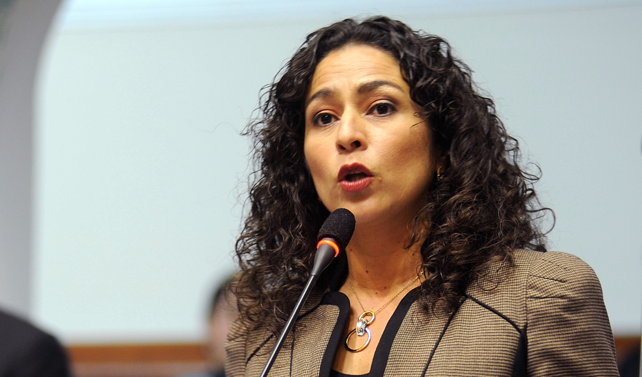 cecilia-chacon-rechaza-reforma-policial-y-defiende-leyes-que-protegen-a-la-pnp:-“quieren-que-haya-caos”