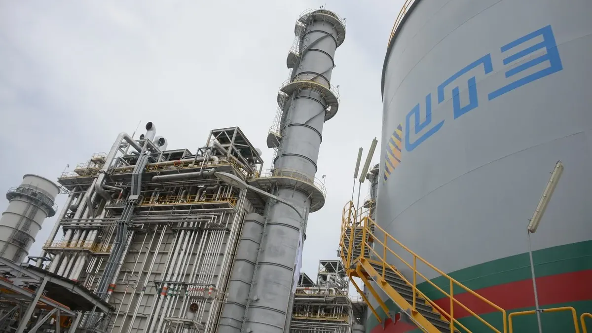 megaproyecto-de-solaria:-ute-requerira-“presupuesto-adicional”-de-us$-120-millones-para-adelantar-inversiones-que-respalden-la-demanda-de-los-data-centers