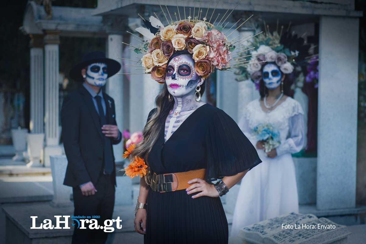 festival-paseo-de-catrinas-prepara-recorrido-lleno-de-maquillajes-y-vestuarios-coloridos-en-el-centro-historico