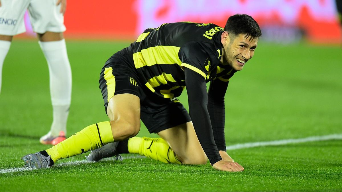 lucas-ferreira-es-la-gran-duda-de-diego-aguirre-en-penarol-para-enfrentar-a-juventud,-pero-el-dt-tambien-analiza-cambios-en-ataque