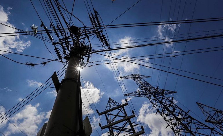 advierten-que-recuperar-el-sistema-electrico-nacional-requiere-hasta-$40.000-millones