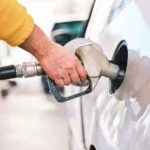 golpe-al-bolsillo:-bencinas-subiran-$41-por-litro-y-diesel-tendra-alza-de-$91,5