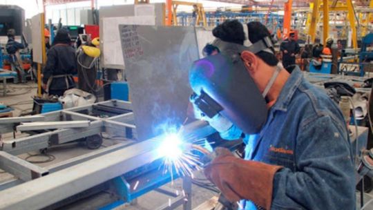 economic-activity-down-1.7%-year-on-year-in-august,-sharpest-fall-of-2026