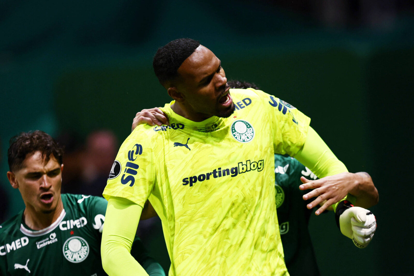 gigante-nos-penaltis,-carlos-miguel-leva-palmeiras-a-final-e-guarda-segredo-sobre-estrategia