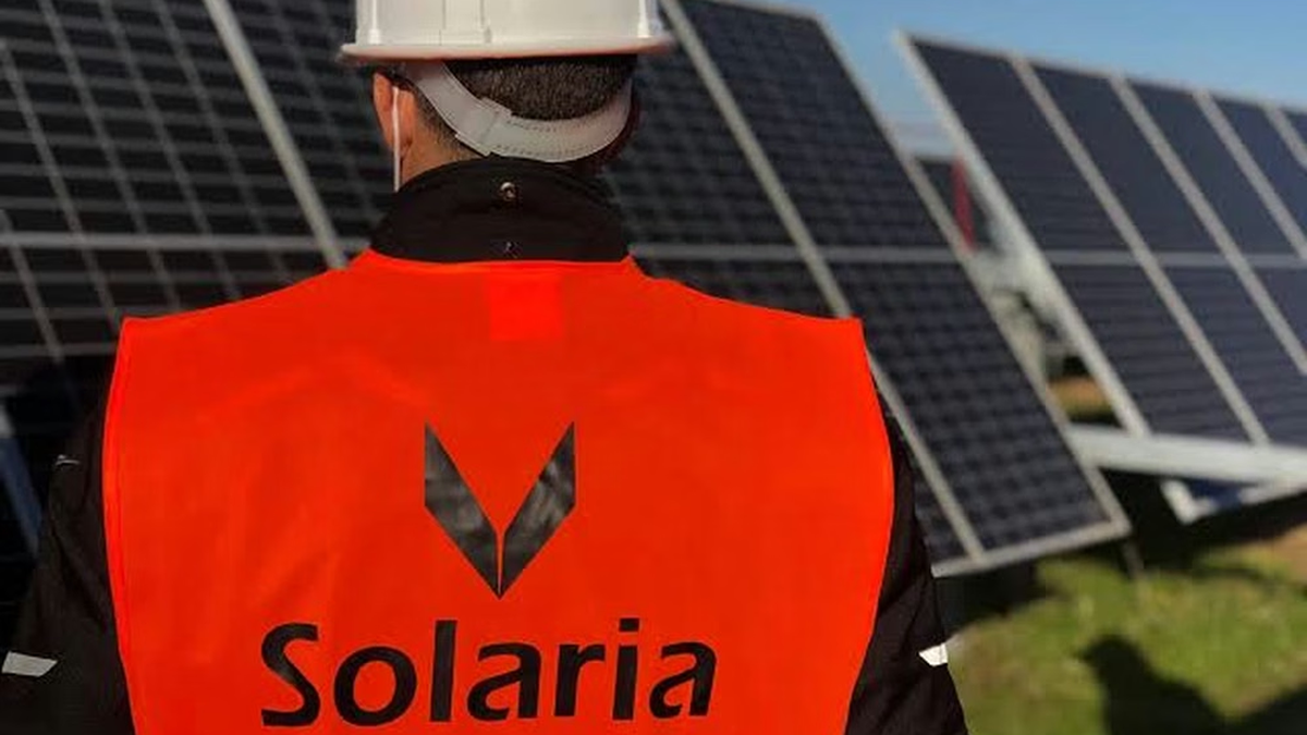 solaria-se-desploma-casi-8%-en-la-bolsa-espanola-y-profundiza-su-racha-a-la-baja-a-una-semana-del-anuncio-en-uruguay