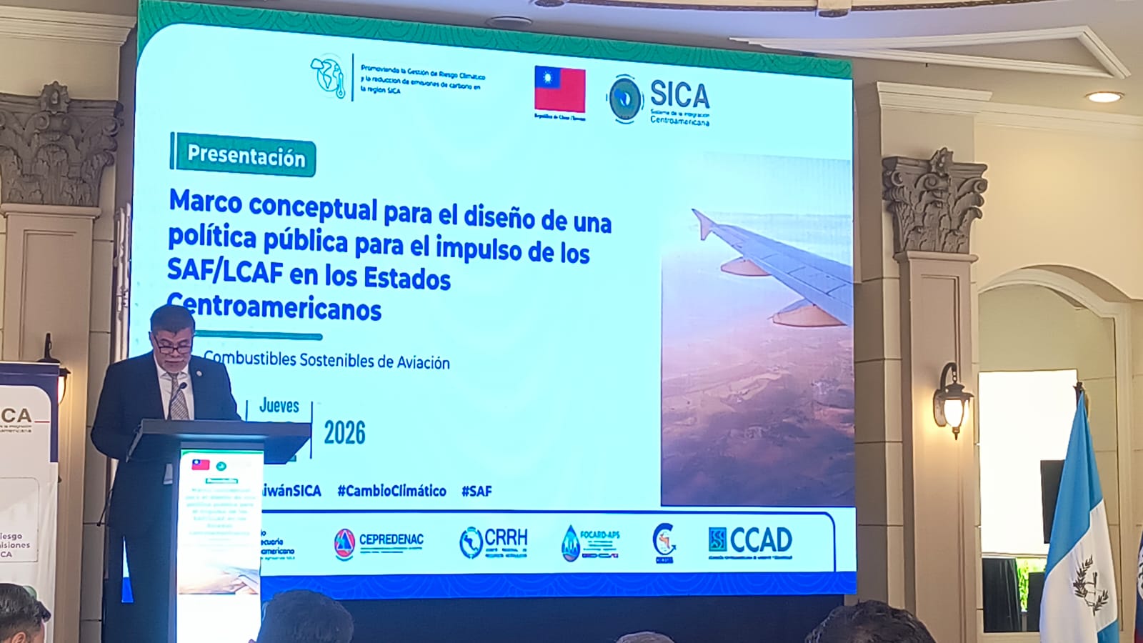 guatemala-y-belice-impulsan-produccion-de-combustibles-sostenibles-de-aviacion-para-reducir-emisiones-de-co2