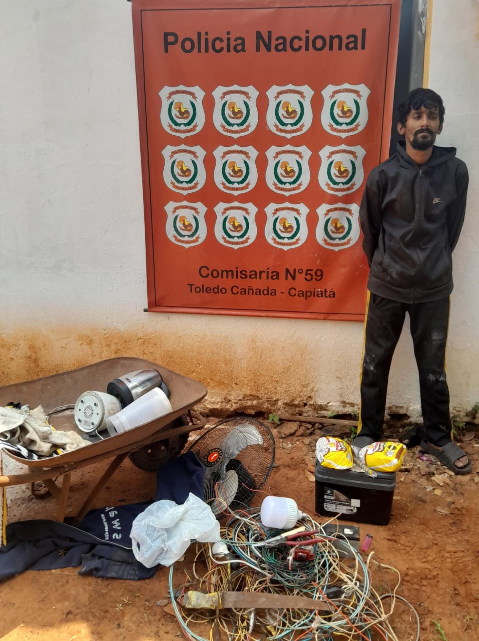 policia-ipopa’a-por-un-escurridizo-ladron-domiciliario