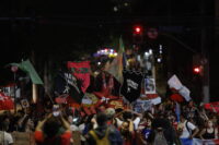ato-pro-lula-em-sp-comemora-resultado-do-datafolha,-e-dirceu-fala-em-nao-sair-das-ruas