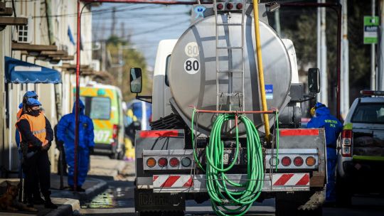 argentina-seals-water-deal-in-win-for-milei’s-privatisation-push
