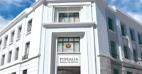 fiscalia-anuncia-procesos-internos-y-penales-ante-posibles-cobros-irregulares 