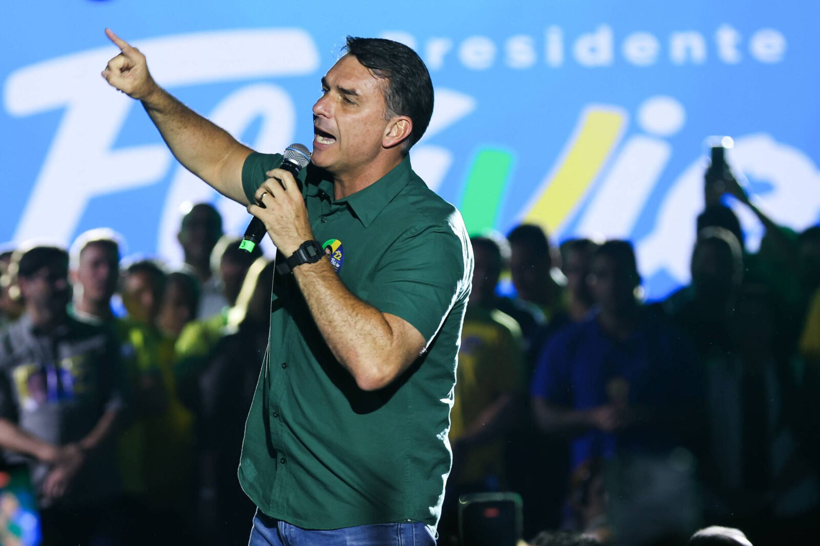 fim-da-marcacao-de-municoes-e-a-progressao-de-pena;-veja-o-que-flavio-defende-na-seguranca