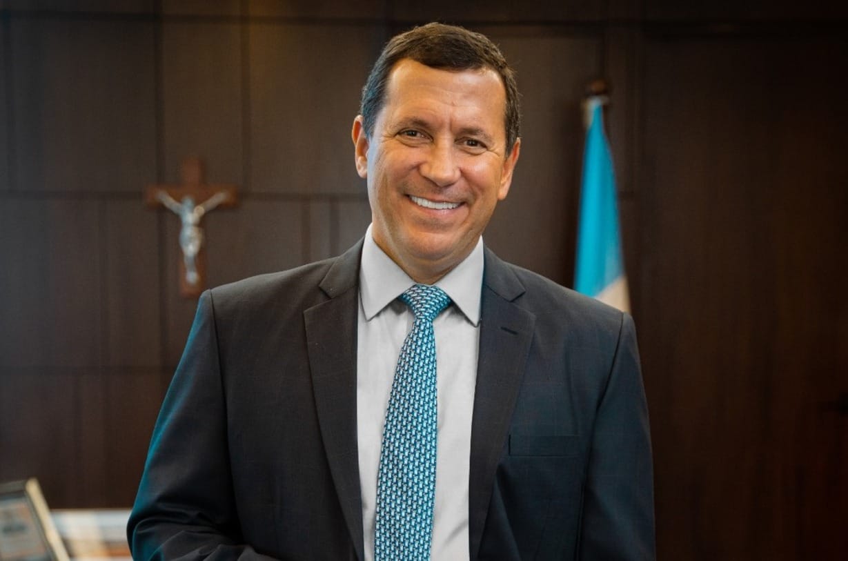 luis-lara-grojec-recibe-el-reconocimiento-gerente-del-ano-2026