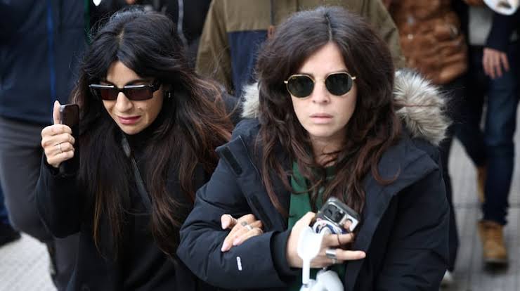 el-dolor-de-dalma-y-gianinna-maradona-en-el-ultimo-dia-del-juicio-por-la-muerte-de-su-padre:-“queremos-justicia”