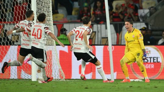 estudiantes-stun-holders-flamengo-to-reach-copa-libertadores-final