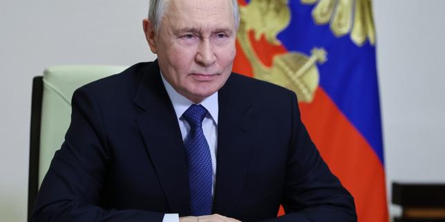 en-direct,-guerre-en-ukraine :-la-russie-dit-accepter-une-treve-dans-la-ville-ukrainienne-d’olechky-a-partir-de-mardi-pour-permettre-des-operations-humanitaires
