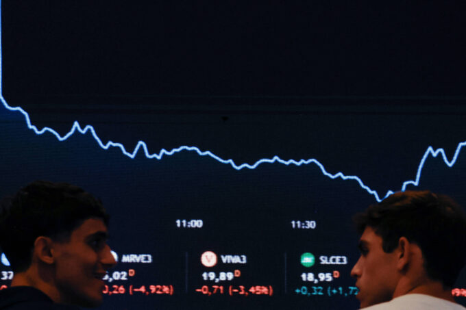 gestores-preveem-volatilidade-na-bolsa-e-no-real-apos-segundo-turno-das-eleicoes,-diz-citi