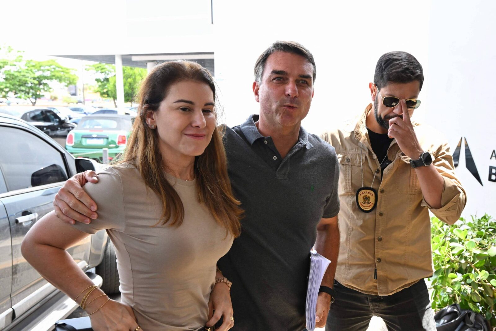anotacoes-de-flavio-para-debate-revelam-estrategia-de-‘falar-para-elas’-e-esforco-por-imagem-de-‘estadista’