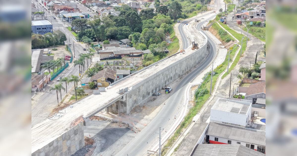 obra-de-viaduto-entra-na-reta-final-em-rodovia-que-trocou-asfalto-por-concreto-no-pr
