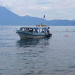 turista-ecuatoriano-que-estuvo-apunto-de-ahogarse-en-el-lago-de-atitlan-es-puesto-a-salvo